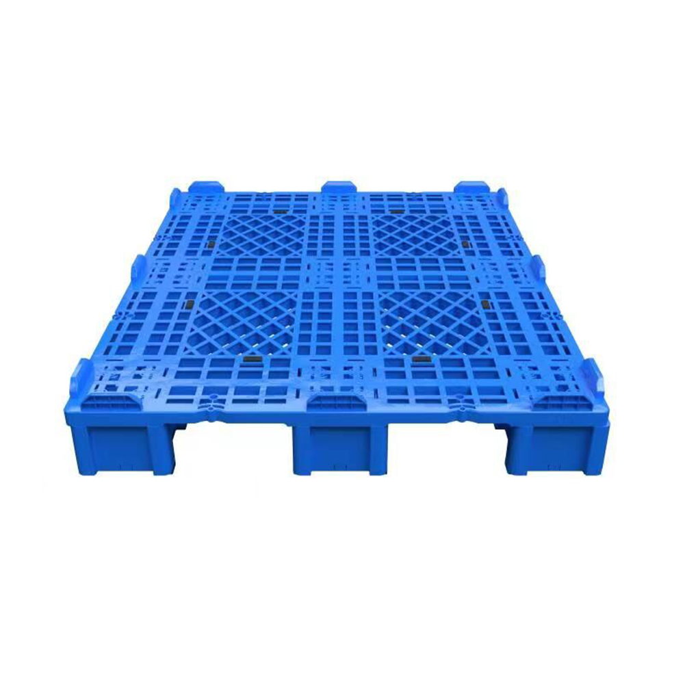 Insert-molded Plastic Pallets with Steel Frame